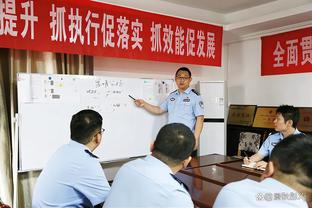 菲尔米诺自传：克洛普警告库蒂尼奥“你转会到巴萨只会是普通球员”